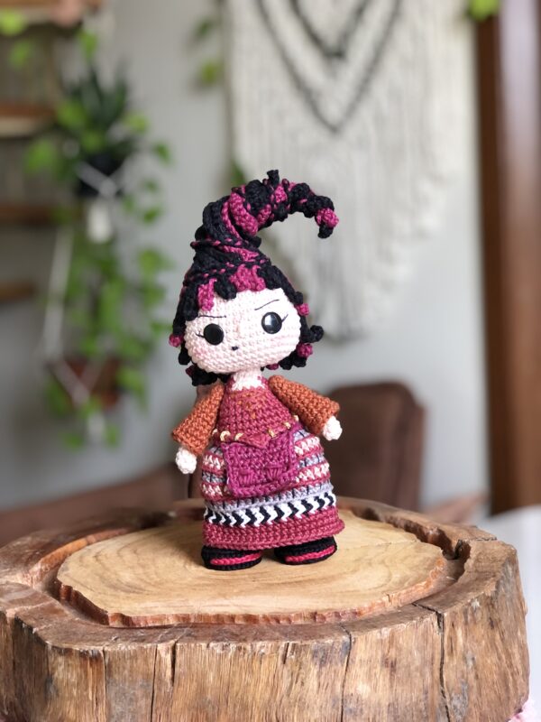Mary Sanderson - Receita de Amigurumi em PDF - Imagem 2