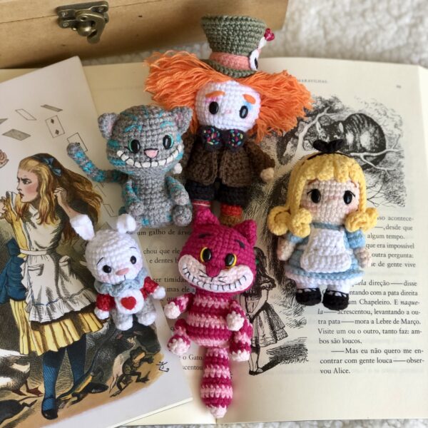 Vó Cininha no País das Maravilhas – Receita de Amigurumi em PDF - Image 2